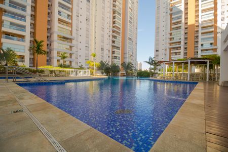 Apartamento para alugar com 128m², 3 quartos e 3 vagasÁrea comum - Piscina
