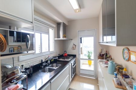 Apartamento para alugar com 128m², 3 quartos e 3 vagasCozinha