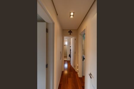 Apartamento para alugar com 128m², 3 quartos e 3 vagasCorredor