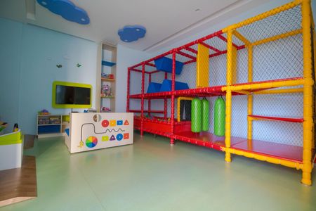Apartamento para alugar com 128m², 3 quartos e 3 vagasÁrea comum - Brinquedoteca