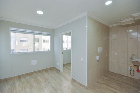 Sala de apartamento para alugar com 2 quartos, 33m² em Veleiros, São Paulo