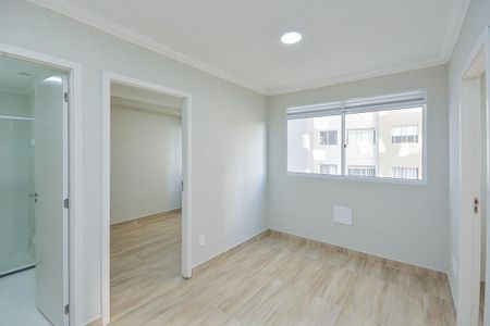 Sala de apartamento para alugar com 2 quartos, 33m² em Veleiros, São Paulo