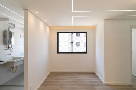 Apartamento para alugar com 42m², 2 quartos e sem vagaSala e Cozinha