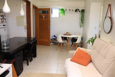 Apartamento para alugar com 2 quartos, 58m² em Piatã, Salvador
