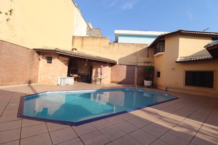 Casa à venda com 380m², 3 quartos e 7 vagasPiscina