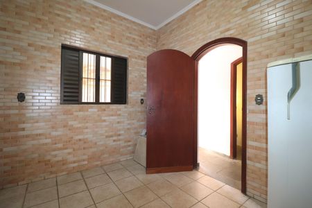 Casa à venda com 380m², 3 quartos e 7 vagasQuarto de Serviço