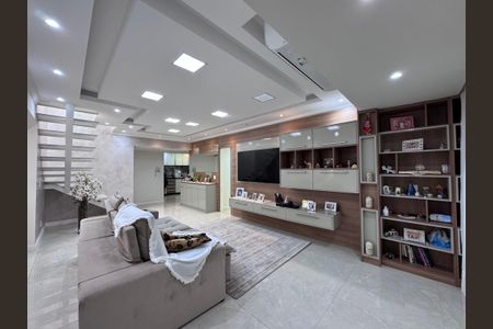 Apartamento à venda com 270m², 3 quartos e 2 vagas Apartamento à venda com 270m², 3 quartos e 2 vagasSala