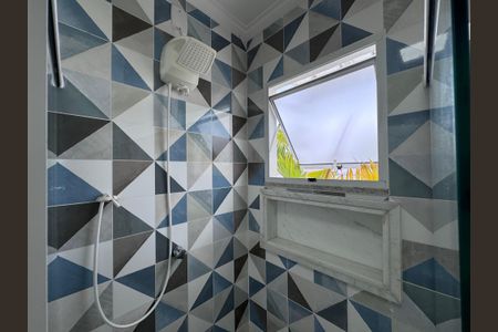 Apartamento à venda com 270m², 3 quartos e 2 vagas Apartamento à venda com 270m², 3 quartos e 2 vagasBanheiro Social 2