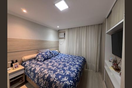 Apartamento à venda com 270m², 3 quartos e 2 vagas Apartamento à venda com 270m², 3 quartos e 2 vagasSuíte