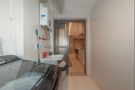 Apartamento à venda com 131m², 3 quartos e 2 vagas Apartamento à venda com 131m², 3 quartos e 2 vagasLavanderia