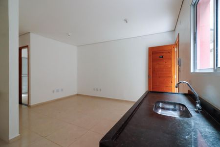 Sala/Cozinha e Área de Serviço de apartamento à venda com 2 quartos, 45m² em Vila Nhocuné, São Paulo