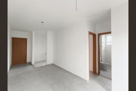 Sala de apartamento para alugar com 2 quartos, 46m² em Medeiros, Jundiaí