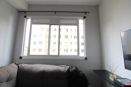 Sala de apartamento para alugar com 1 quarto, 28m² em Vila Penteado, São Paulo