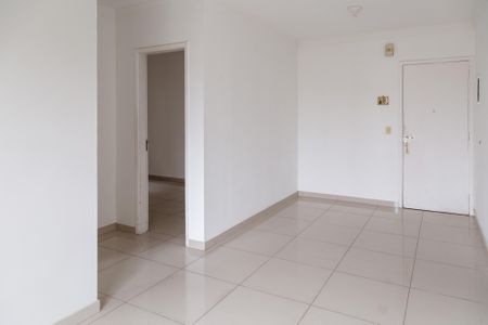 Sala de apartamento à venda com 2 quartos, 60m² em Vila Milton, Guarulhos