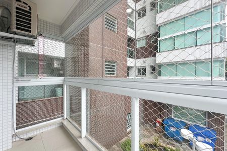 Apartamento à venda com 132m², 3 quartos e 3 vagasSacada da Suíte 3