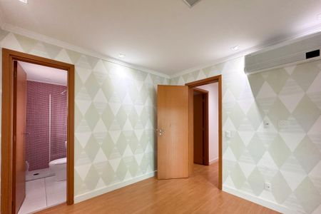 Apartamento à venda com 132m², 3 quartos e 3 vagasSuíte 3