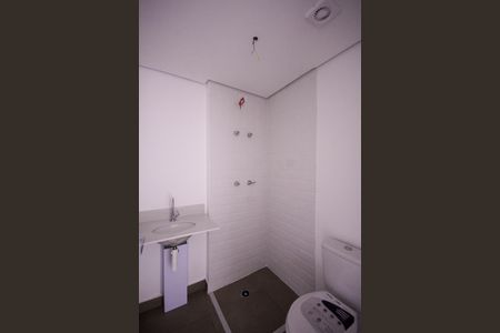 Apartamento à venda com 35m², 2 quartos e 1 vaga Apartamento à venda com 35m², 2 quartos e 1 vagaBanheiro