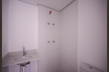 Apartamento à venda com 35m², 2 quartos e 1 vaga Apartamento à venda com 35m², 2 quartos e 1 vagaBanheiro