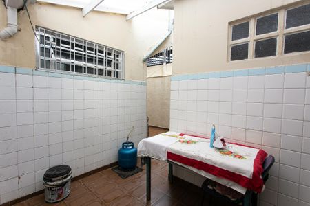 Casa à venda com 153m², 3 quartos e 4 vagasÁrea de Serviço