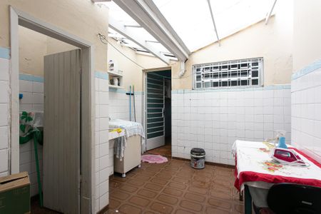 Casa à venda com 153m², 3 quartos e 4 vagasÁrea de Serviço