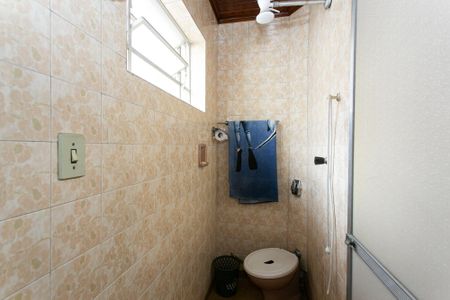 Casa à venda com 153m², 3 quartos e 4 vagasBanheiro da Suíte