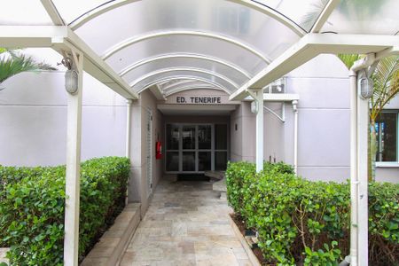 Apartamento para alugar com 56m², 3 quartos e 1 vaga