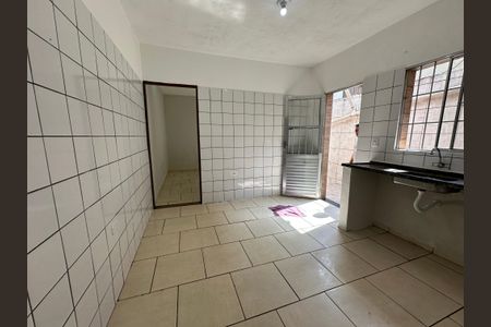 Sala/Cozinha de casa para alugar com 1 quarto, 40m² em Jardim Silveira, Barueri