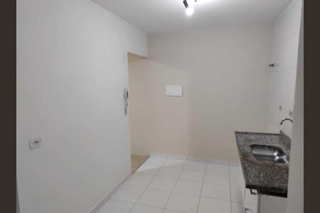 Cozinha de apartamento para alugar com 2 quartos, 68m² em Parque Taboao, Taboão da Serra