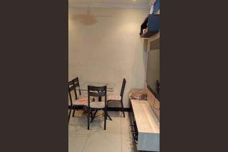 Sala de apartamento à venda com 2 quartos, 43m² em Chácara, Betim