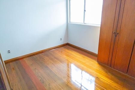 Apartamento para alugar com 200m², 3 quartos e 2 vagas Apartamento para alugar com 200m², 3 quartos e 2 vagasQuarto 1/ suite