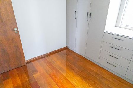 Apartamento para alugar com 200m², 3 quartos e 2 vagas Apartamento para alugar com 200m², 3 quartos e 2 vagasQuarto 3