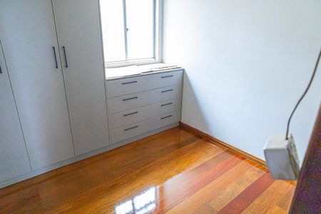 Apartamento para alugar com 200m², 3 quartos e 2 vagas Apartamento para alugar com 200m², 3 quartos e 2 vagasQuarto 3