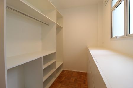 Apartamento para alugar com 122m², 3 quartos e 1 vagaCloset da Suíte