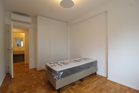 Apartamento para alugar com 122m², 3 quartos e 1 vagaQuarto 1