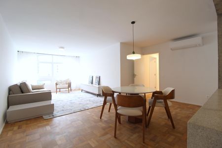 Sala de apartamento para alugar com 3 quartos, 122m² em Itaim Bibi, São Paulo