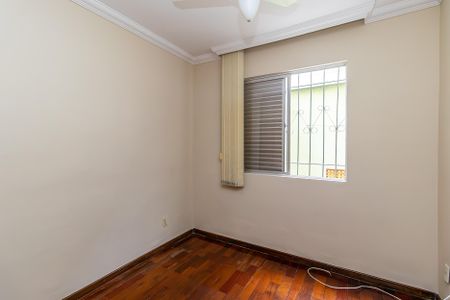 Apartamento para alugar com 120m², 3 quartos e 1 vagaQuarto 2