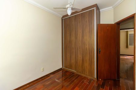 Quarto 1 de apartamento para alugar com 3 quartos, 120m² em Ouro Preto, Belo Horizonte
