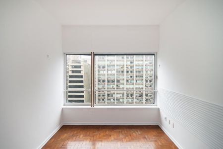 Apartamento para alugar com 105m², 2 quartos e 1 vagaQuarto 1