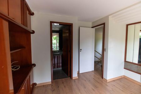 Casa de condomínio para alugar com 200m², 5 quartos e 4 vagas Casa de condomínio para alugar com 200m², 5 quartos e 4 vagasSuíte 1