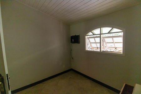 Casa de condomínio para alugar com 200m², 5 quartos e 4 vagas Casa de condomínio para alugar com 200m², 5 quartos e 4 vagasQuarto 1