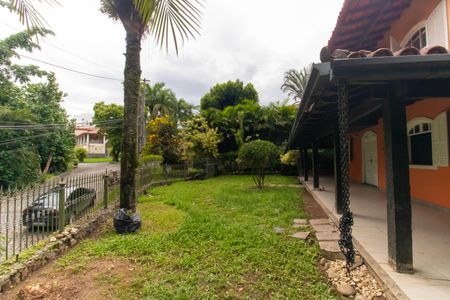 Casa de condomínio para alugar com 200m², 5 quartos e 4 vagas Casa de condomínio para alugar com 200m², 5 quartos e 4 vagasÁrea externa