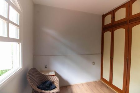 Casa de condomínio para alugar com 200m², 5 quartos e 4 vagas Casa de condomínio para alugar com 200m², 5 quartos e 4 vagasQuarto 2