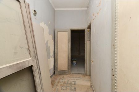 Corredor de casa para alugar com 3 quartos, 140m² em Floresta, Belo Horizonte