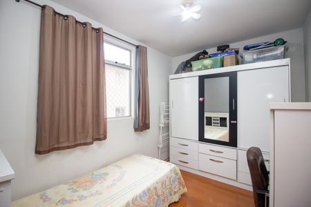 Apartamento à venda com 65m², 3 quartos e 1 vagaQuarto 2