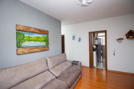 Sala de apartamento à venda com 3 quartos, 65m² em Fonte Grande, Contagem