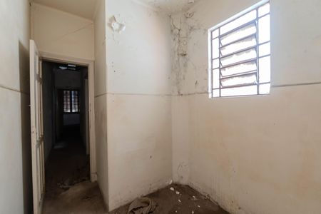 Casa para alugar com 100m², 2 quartos e 1 vagaQuarto