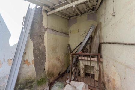 Casa para alugar com 100m², 2 quartos e 1 vagaQuintal