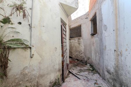 Casa para alugar com 100m², 2 quartos e 1 vagaQuintal