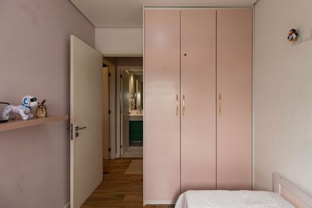 Apartamento à venda com 90m², 3 quartos e 2 vagasQuarto 2