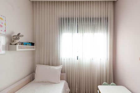 Apartamento à venda com 90m², 3 quartos e 2 vagasQuarto 2